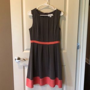 Jessica Simpson dress. Gray and coral.